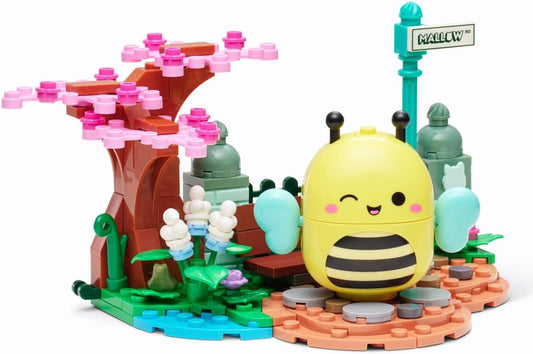 BLDR Squishmallows Sunny’s Park Life Building Set - Sunny The Bee Buildable Figure - Squishmallows Fans 8+, 0043